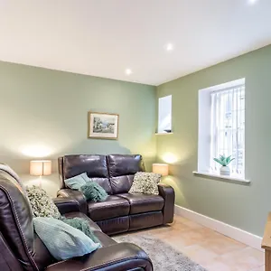 Riding - Uk37449 Holiday home